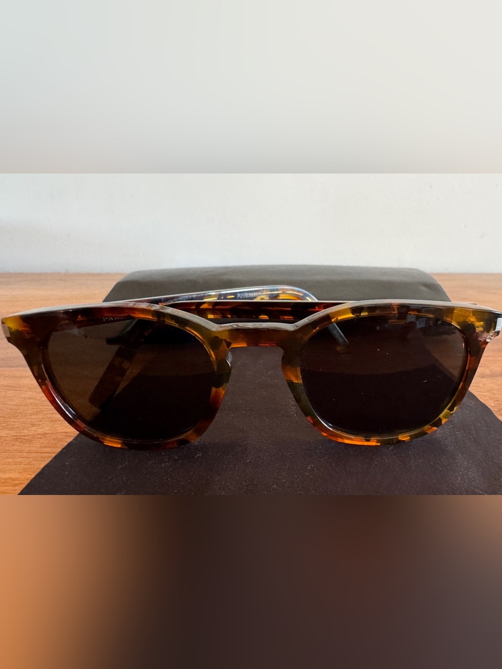 Saint Laurent SL 28 tortoiseshell sunglasses - Picture 7 of 10